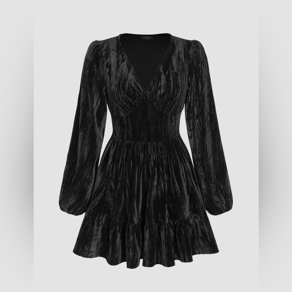 Cider Luxurious Black Velvet Gown